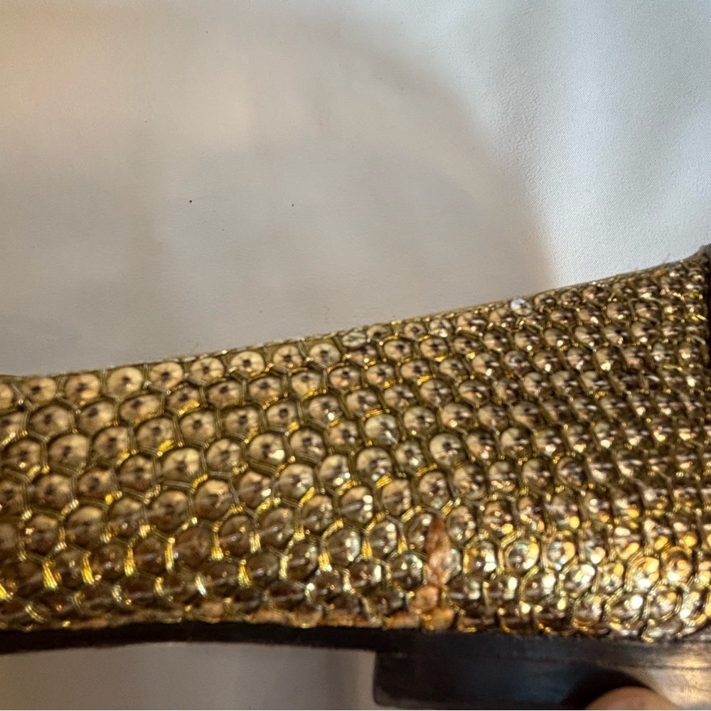 STUART WEITZMAN Sz 9 Textured Gold Toned Ballet Flats Almond Toe Bow Detail - Picture 10 of 10